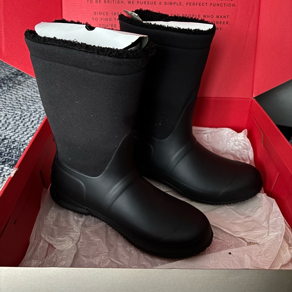 Hunter Black Mid-Calf Winter Rain Boots